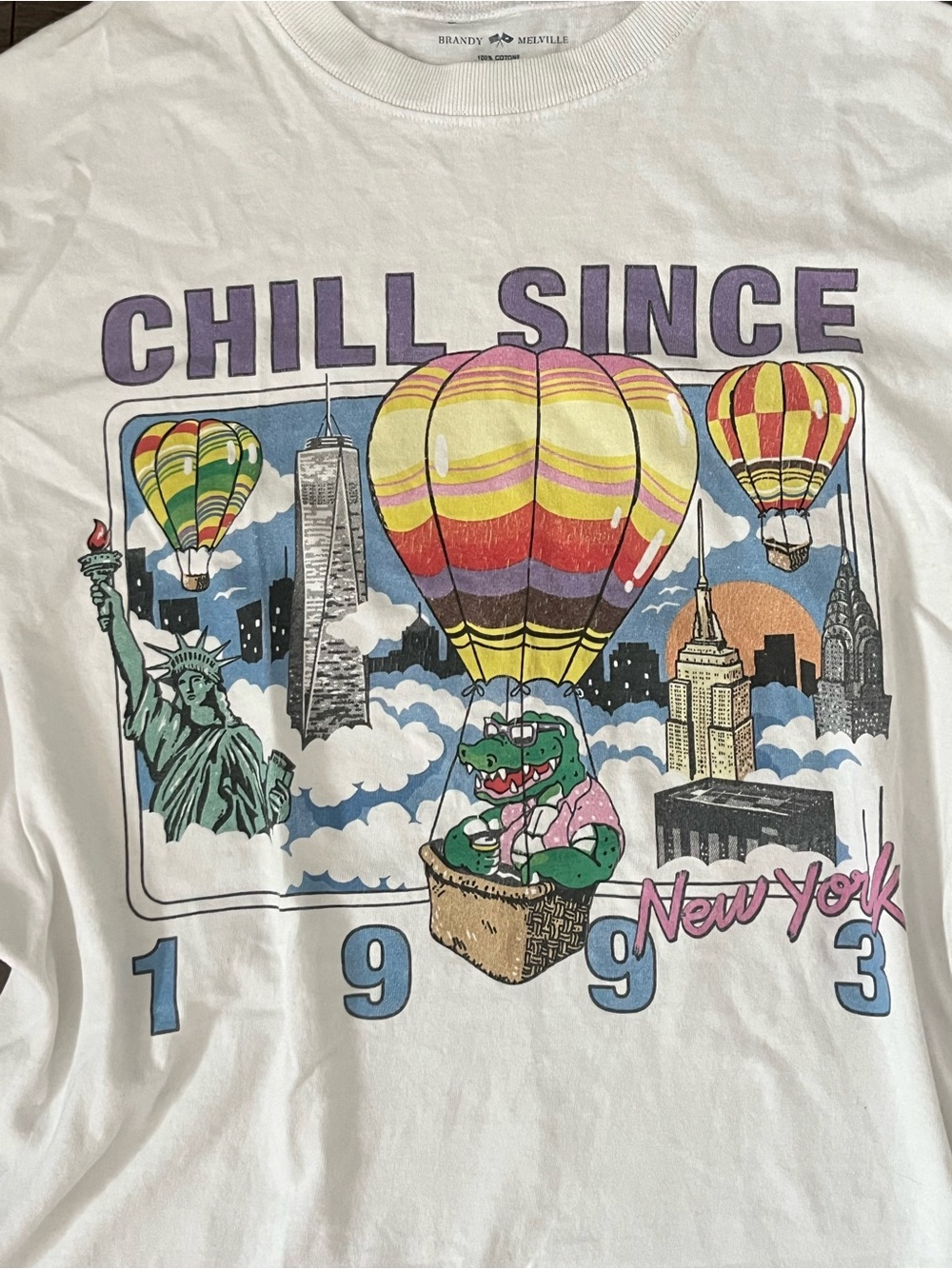 brandy melville graphic t-shirt size S - Picture 3 of 4